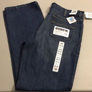 Cinch White Label Relaxed Fit Jeans. Size (36x36)